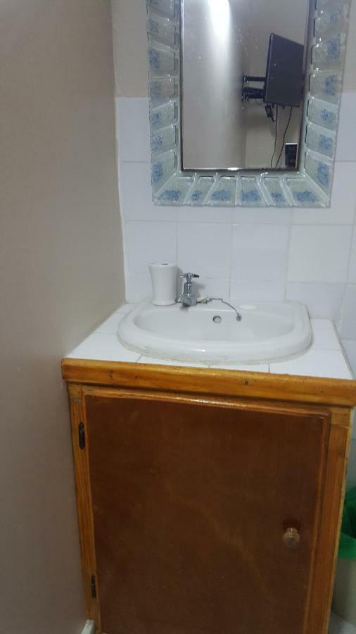 גרנווייל Rainbow Inn מראה חיצוני תמונה