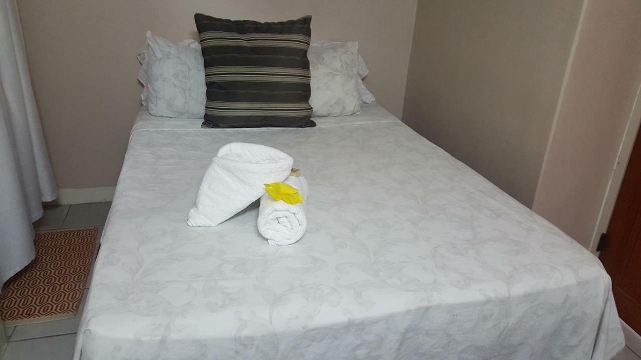 גרנווייל Rainbow Inn מראה חיצוני תמונה