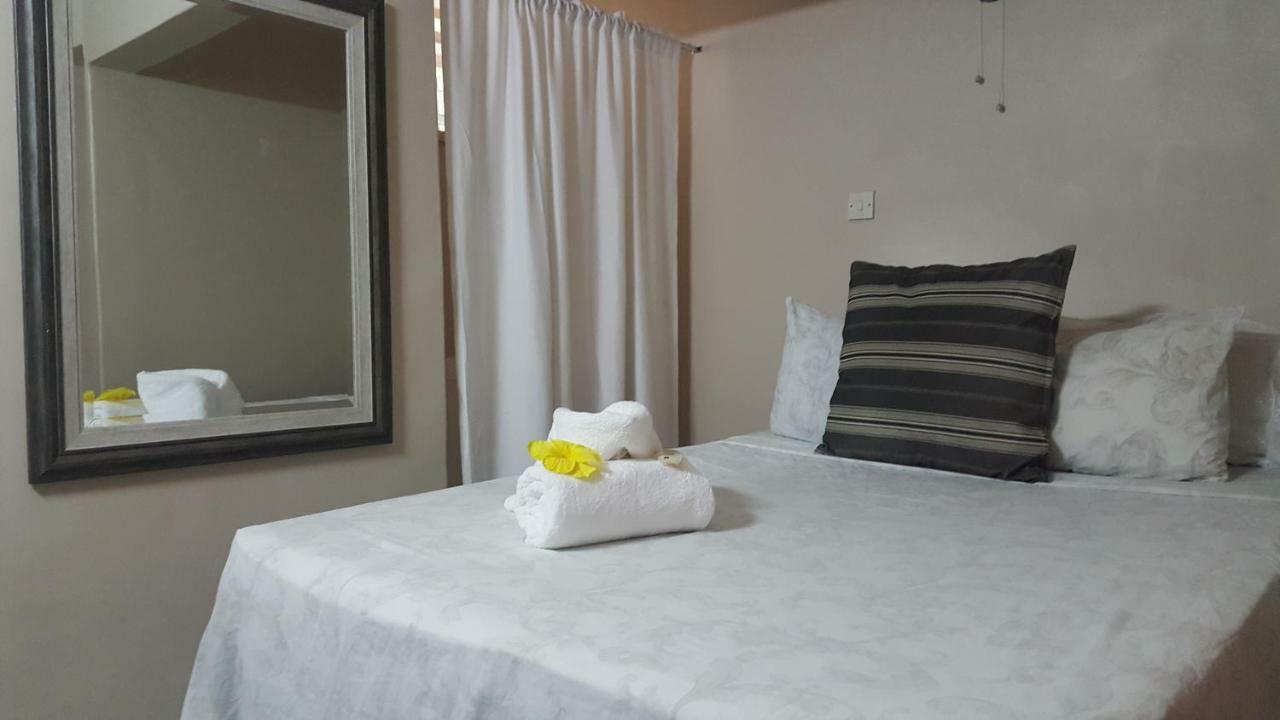 גרנווייל Rainbow Inn מראה חיצוני תמונה